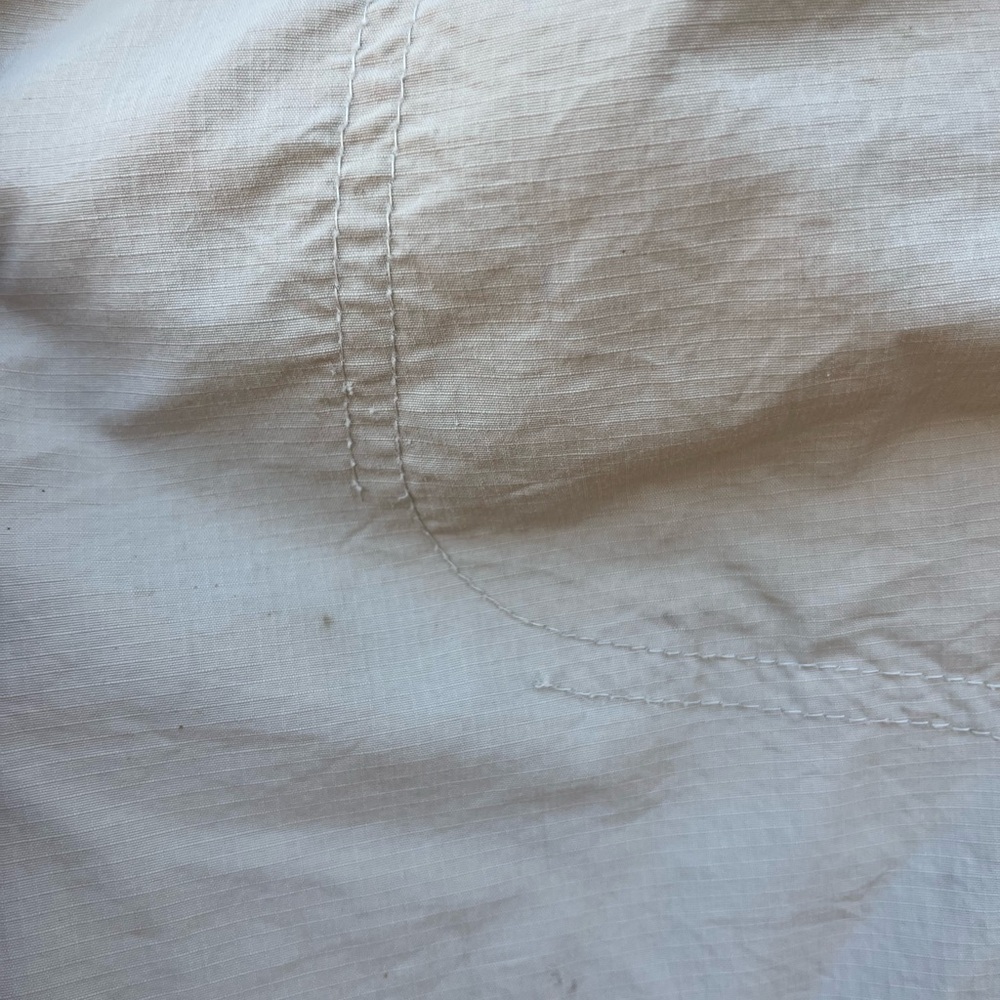 Columbia Women’s Tan convertible, Pants to shorts , Relaxed Fit. - Picture 7 of 11